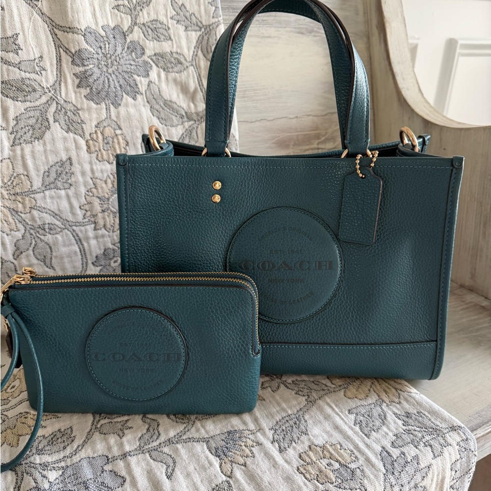 Coach Dempsey Teal Leather Tote and Wristlet Set